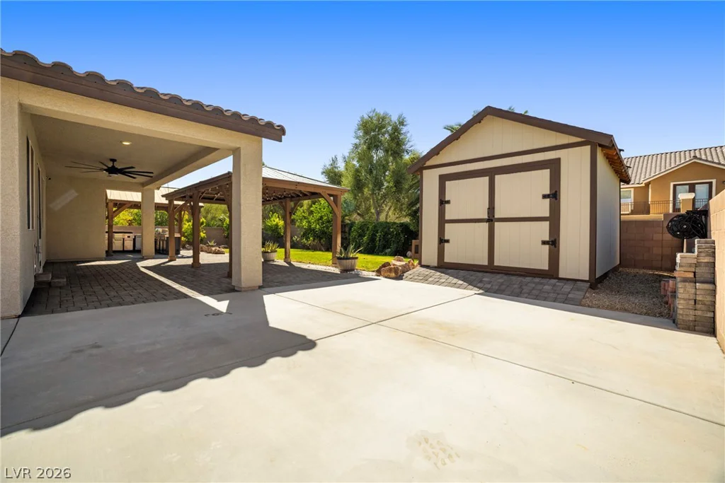 6125 Steinway, Las Vegas, NV 89131