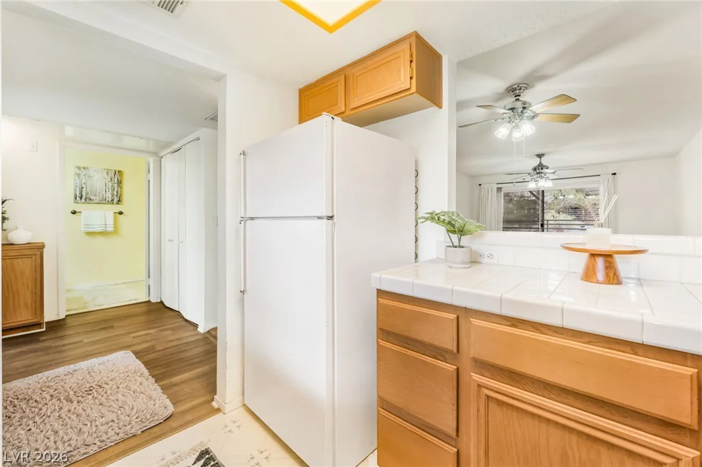 1909 High Valley, Las Vegas, NV 89128