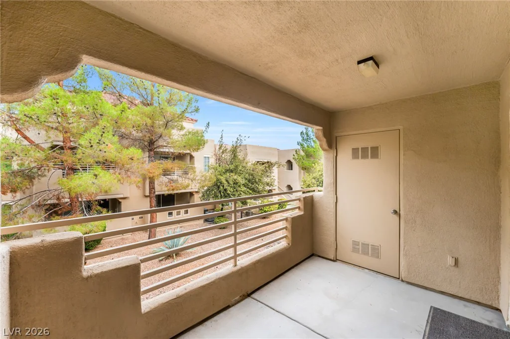 1909 High Valley, Las Vegas, NV 89128
