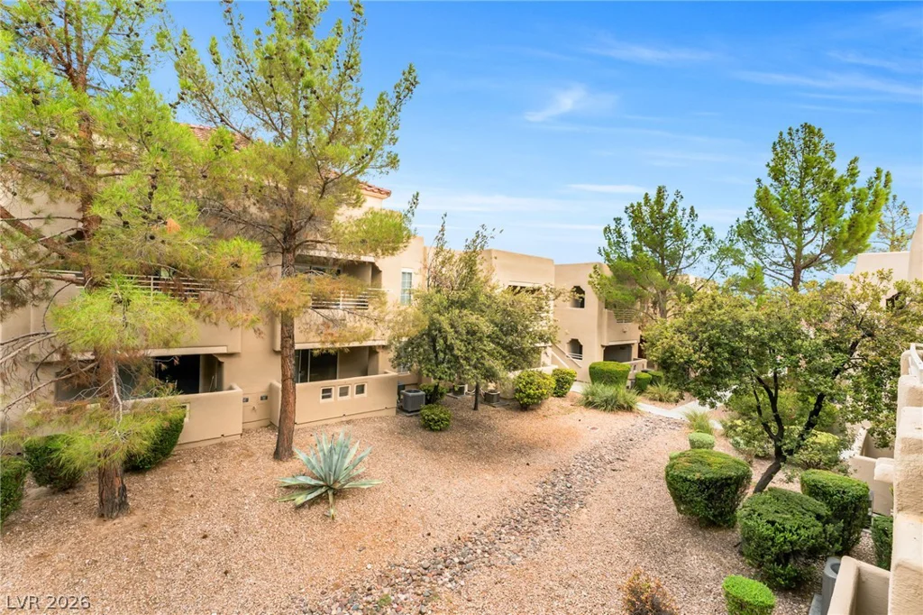 1909 High Valley, Las Vegas, NV 89128