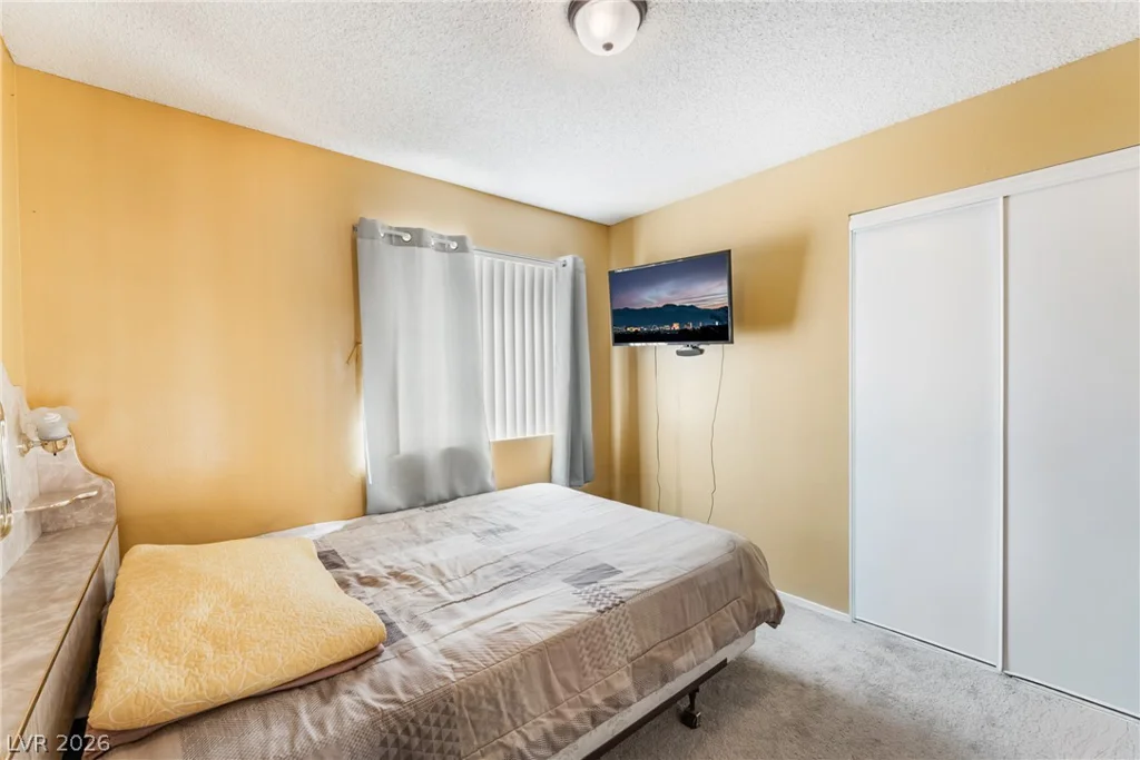 5336 Hollow Brook, Las Vegas, NV 89142