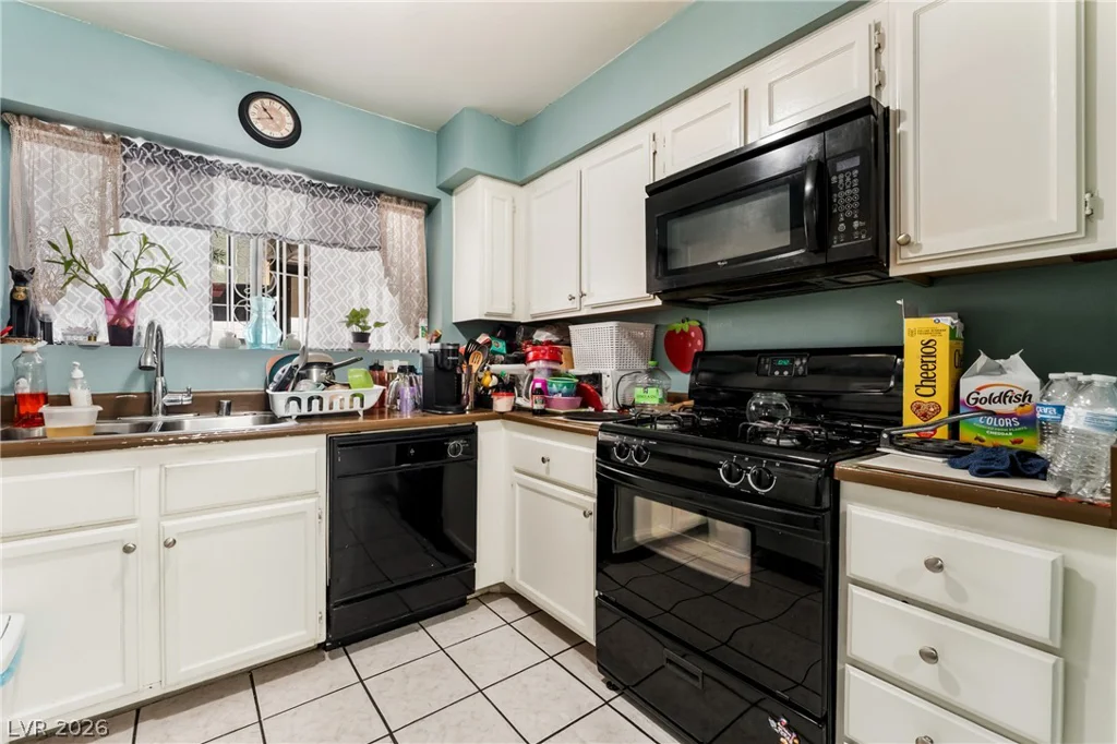 5336 Hollow Brook, Las Vegas, NV 89142