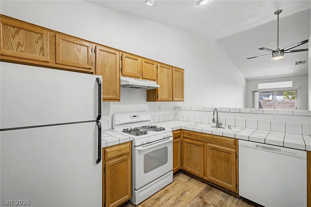 115 Tapatio, Henderson, NV 89074