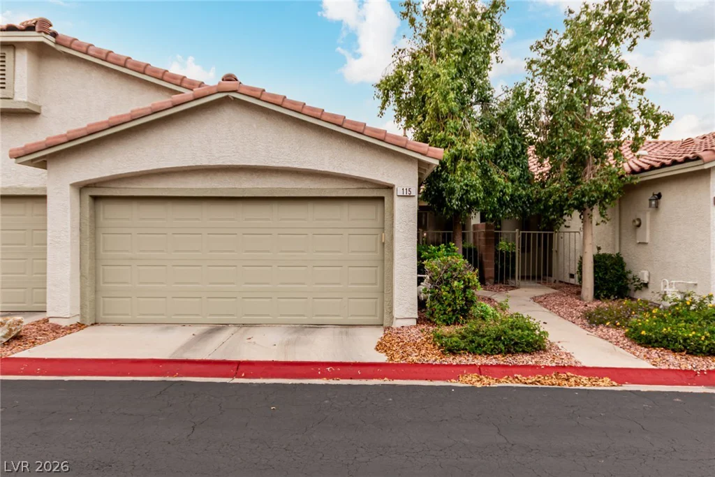 115 Tapatio, Henderson, NV 89074