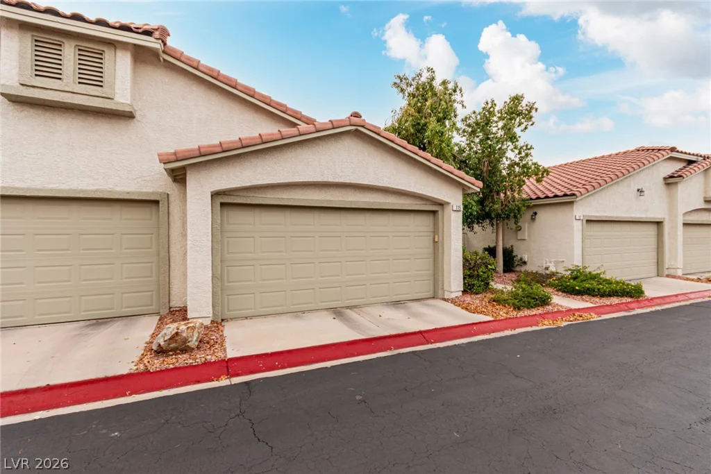 115 Tapatio, Henderson, NV 89074
