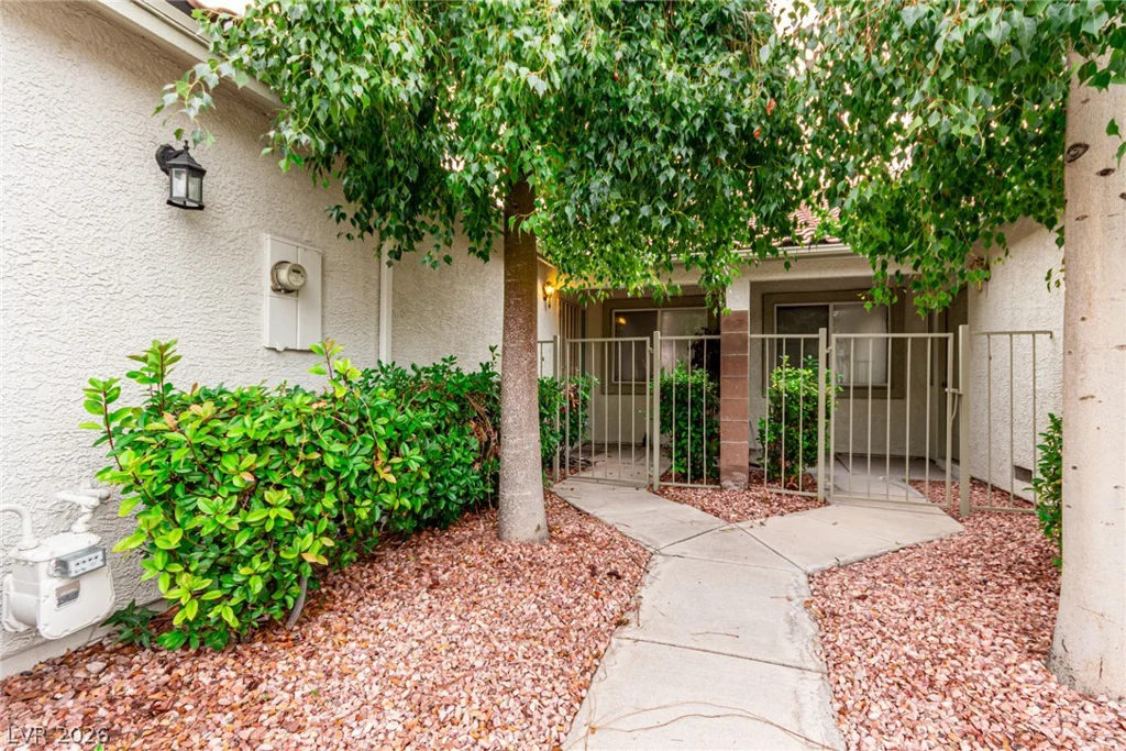 115 Tapatio, Henderson, NV 89074