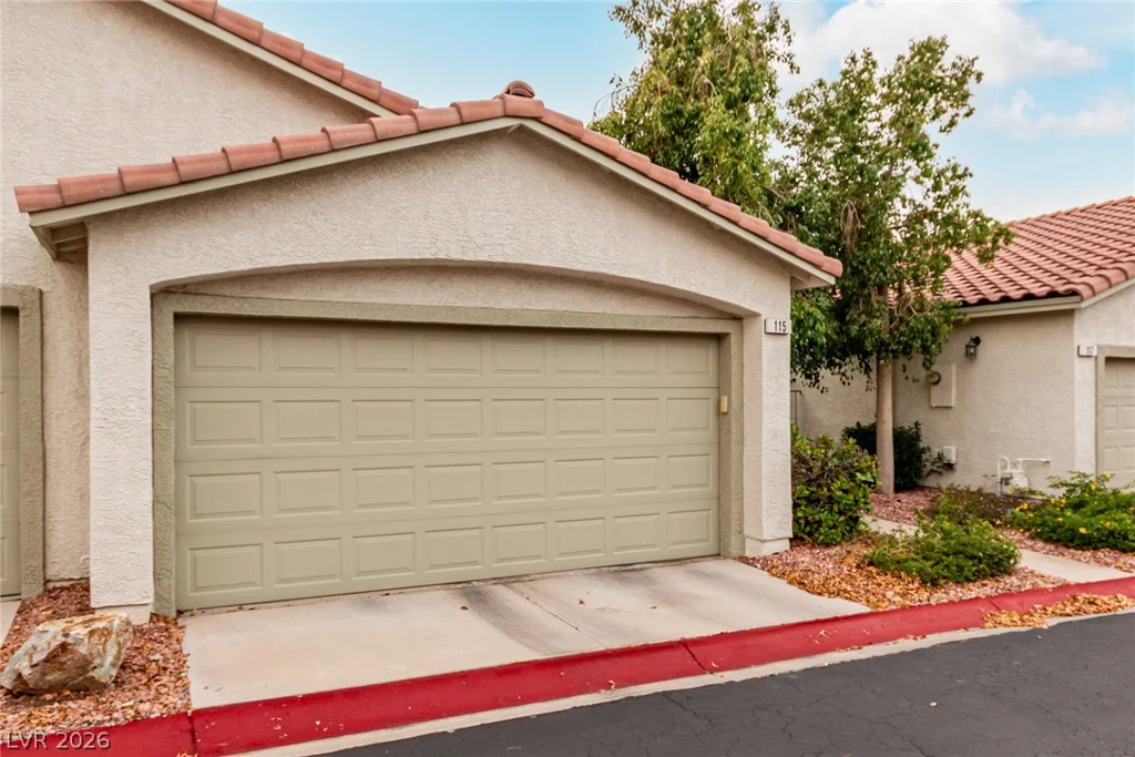 115 Tapatio, Henderson, NV 89074
