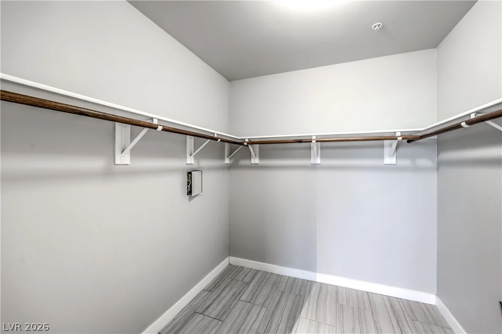353 Bonneville, Las Vegas, NV 89101