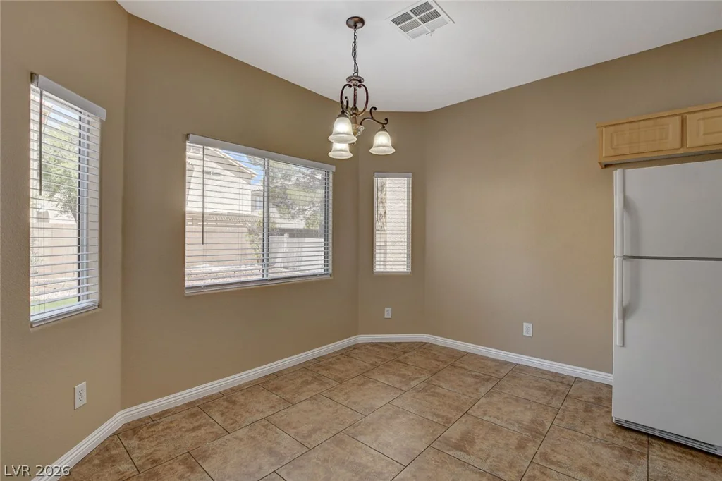8926 Tomnitz, Las Vegas, NV 89178