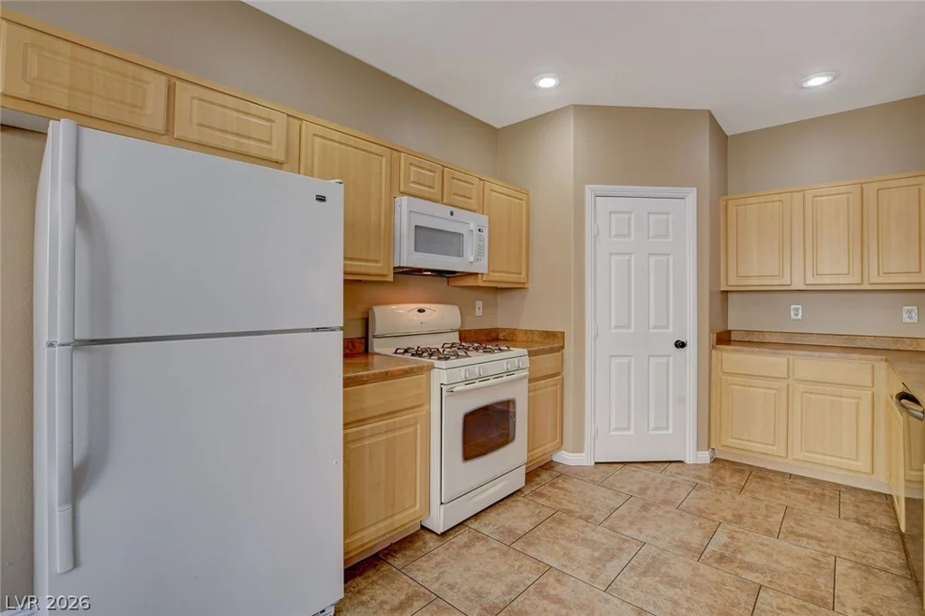 8926 Tomnitz, Las Vegas, NV 89178