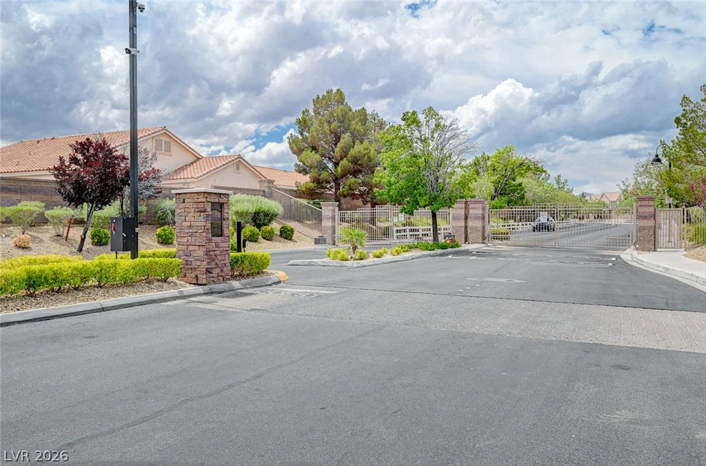 8926 Tomnitz, Las Vegas, NV 89178