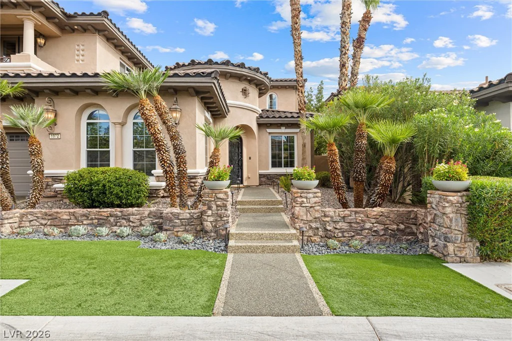 1972 Alcova Ridge, Las Vegas, NV 89135