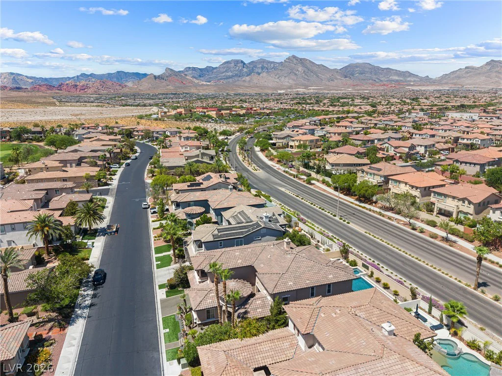 1972 Alcova Ridge, Las Vegas, NV 89135