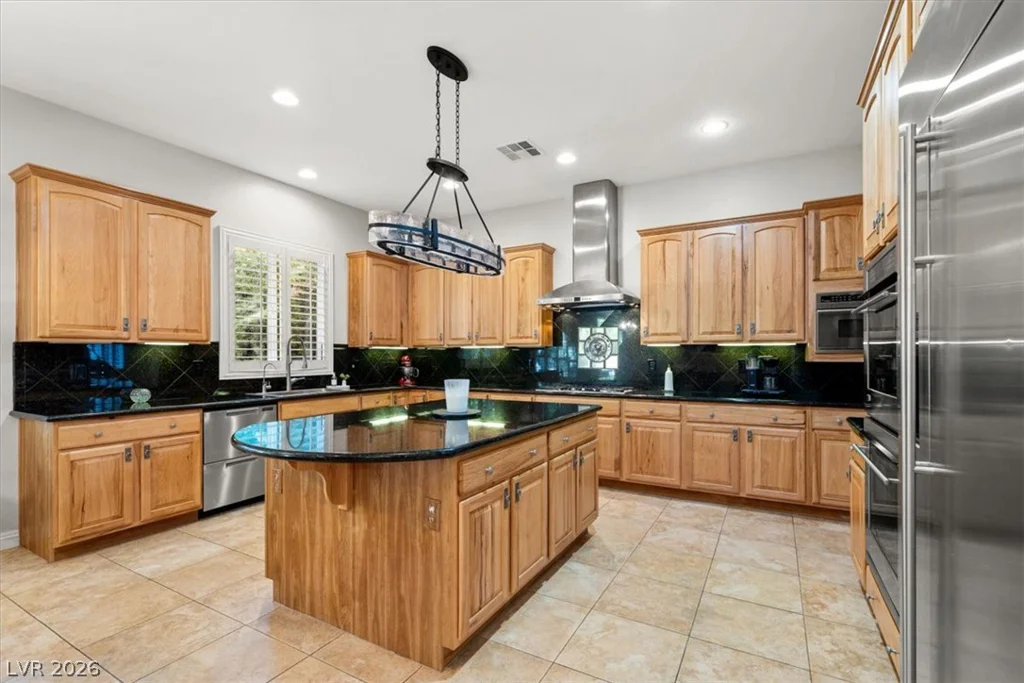11541 Bohemian Forest, Las Vegas, NV 89138