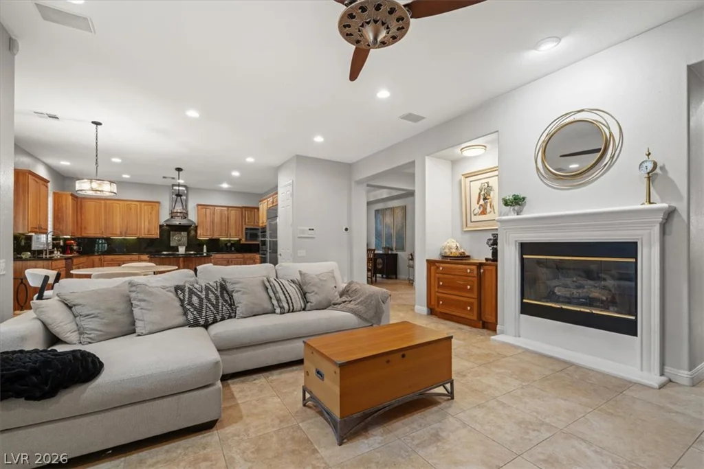 11541 Bohemian Forest, Las Vegas, NV 89138
