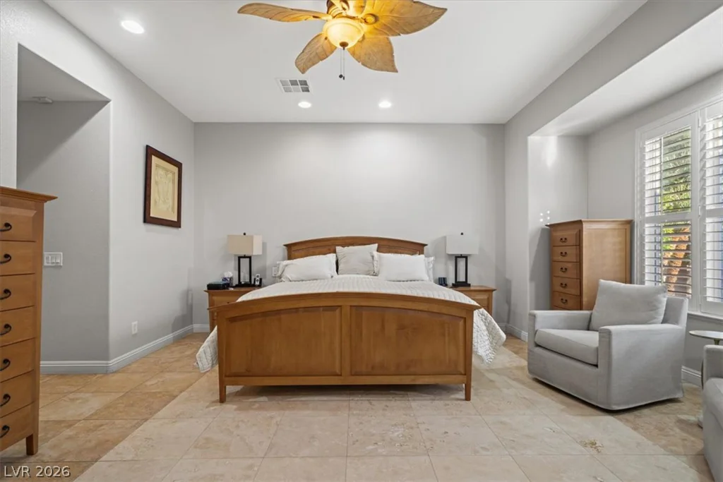 11541 Bohemian Forest, Las Vegas, NV 89138