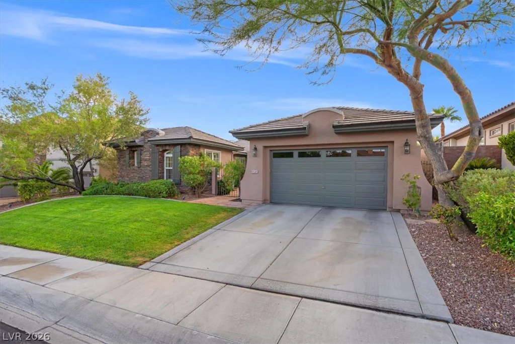 11541 Bohemian Forest, Las Vegas, NV 89138