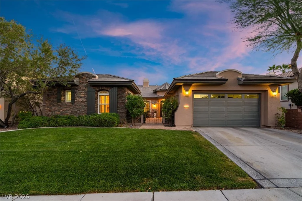 11541 Bohemian Forest, Las Vegas, NV 89138