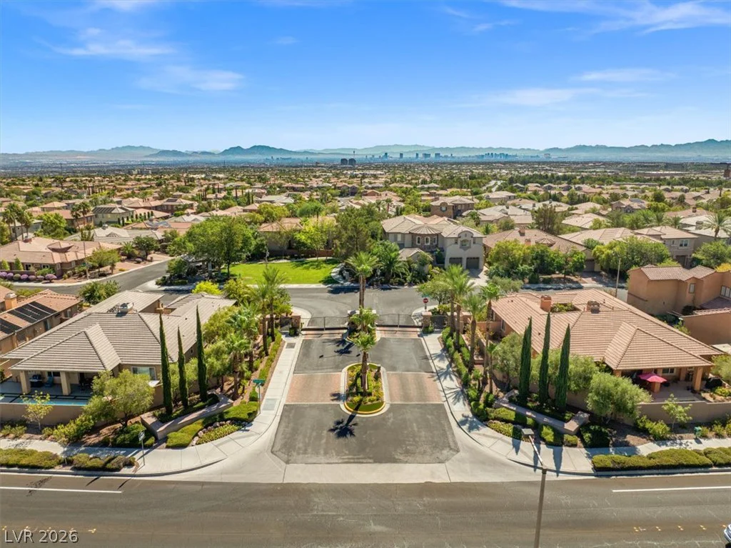 11541 Bohemian Forest, Las Vegas, NV 89138