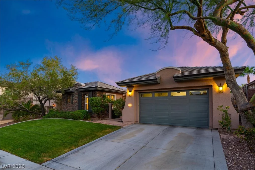 11541 Bohemian Forest, Las Vegas, NV 89138