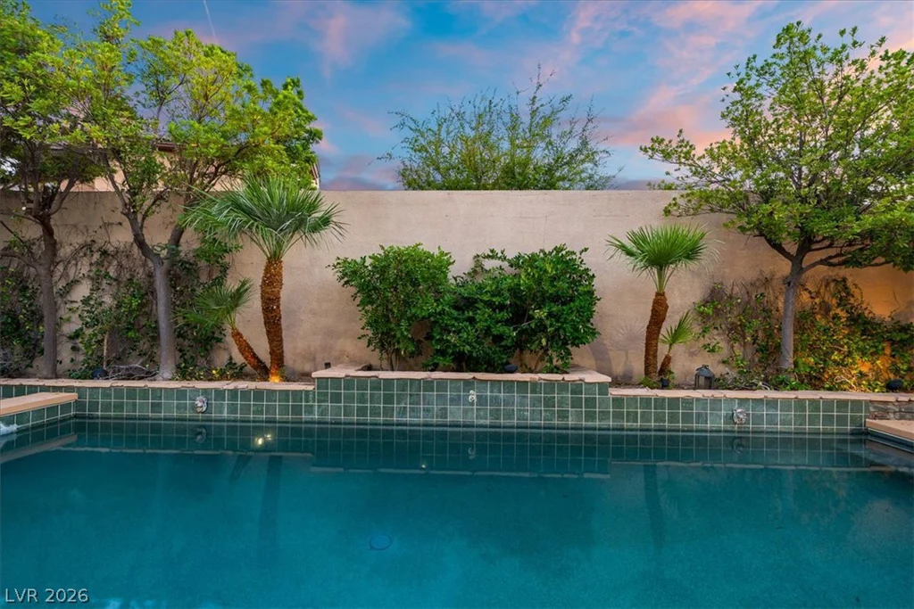 11541 Bohemian Forest, Las Vegas, NV 89138
