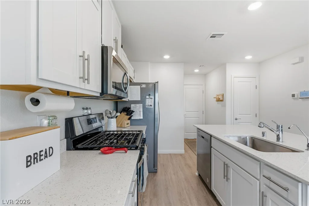 597 Juniper Rock, North Las Vegas, NV 89081