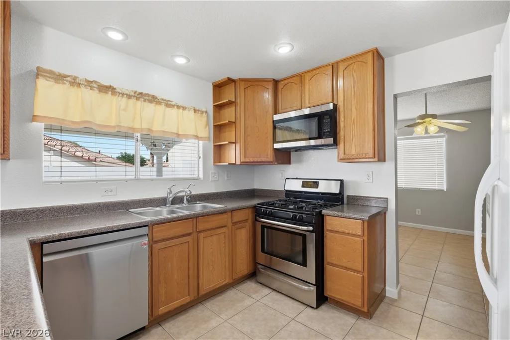 2413 Muirfield, Henderson, NV 89074