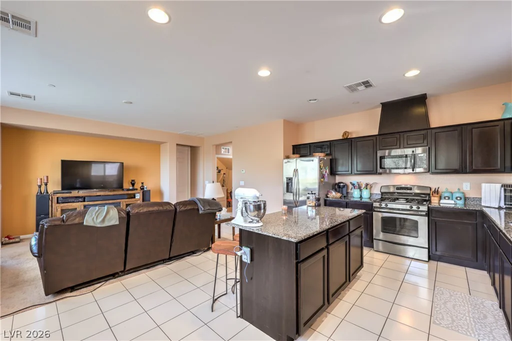 33 Via Di Mello, Henderson, NV 89011