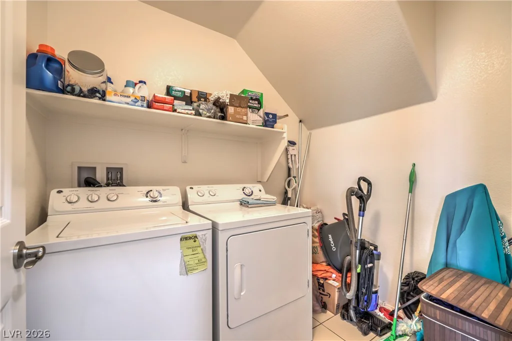 33 Via Di Mello, Henderson, NV 89011
