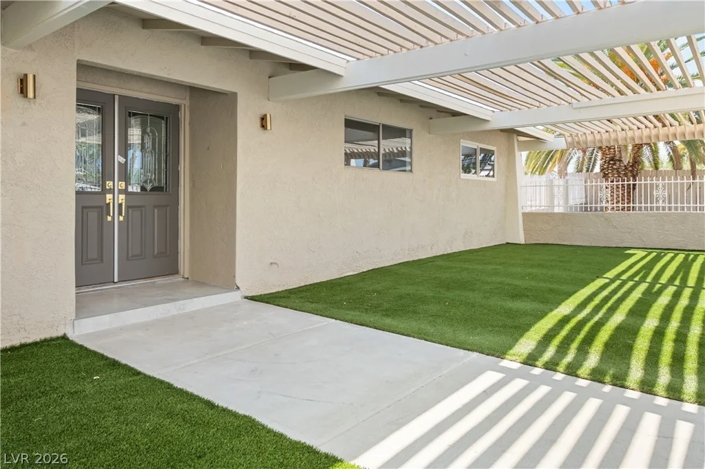 4638 Corral, Las Vegas, NV 89119