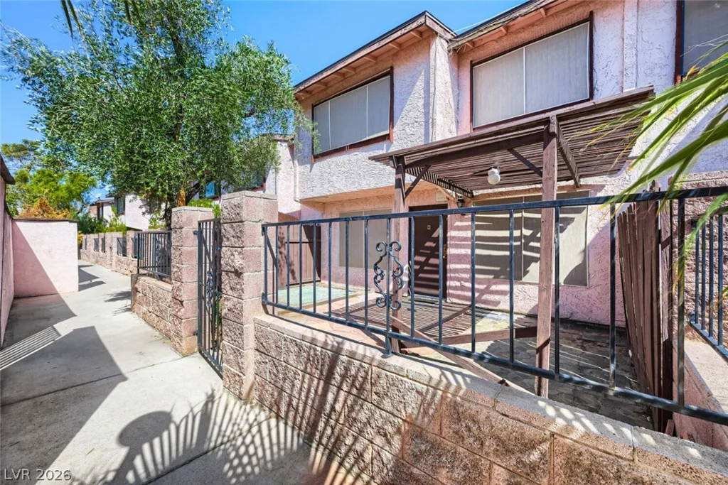 4362 Caliente, Las Vegas, NV 89119