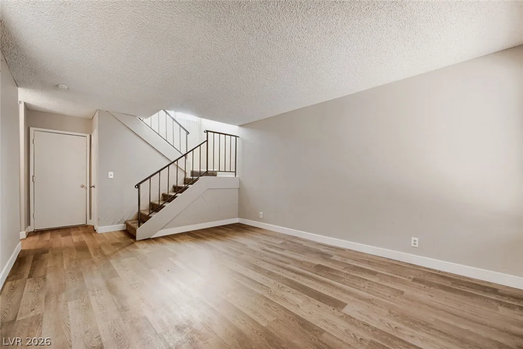 4362 Caliente, Las Vegas, NV 89119