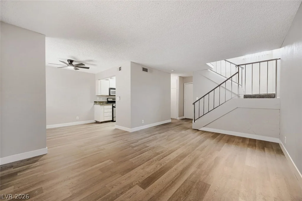 4362 Caliente, Las Vegas, NV 89119