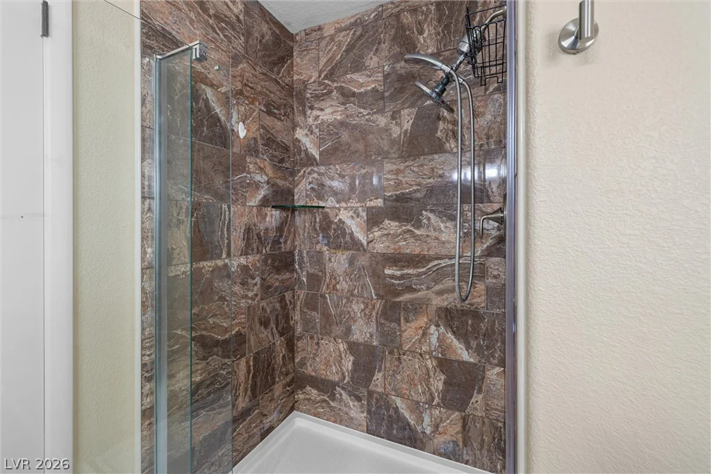 7705 Granberg, Las Vegas, NV 89131