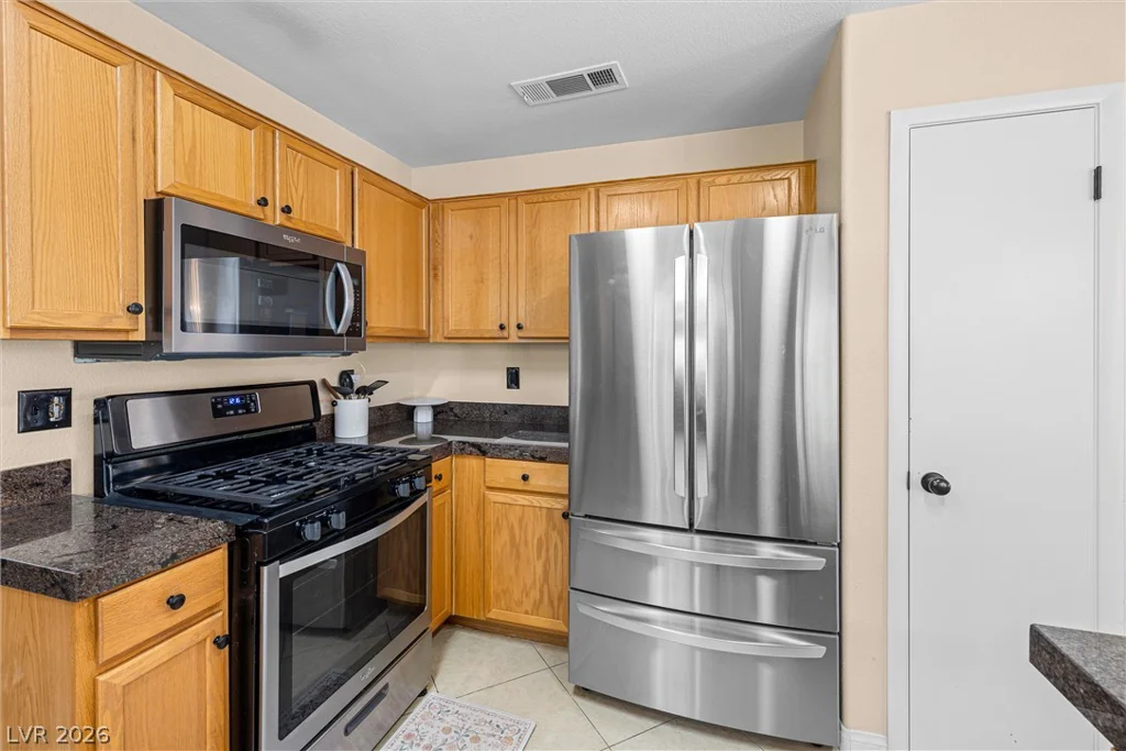 7705 Granberg, Las Vegas, NV 89131