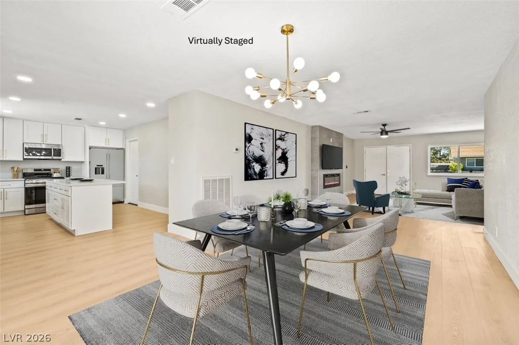7700 Peacock, Las Vegas, NV 89145