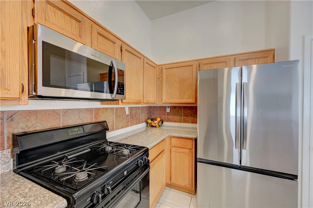 1818 Running Fawn, North Las Vegas, NV 89031