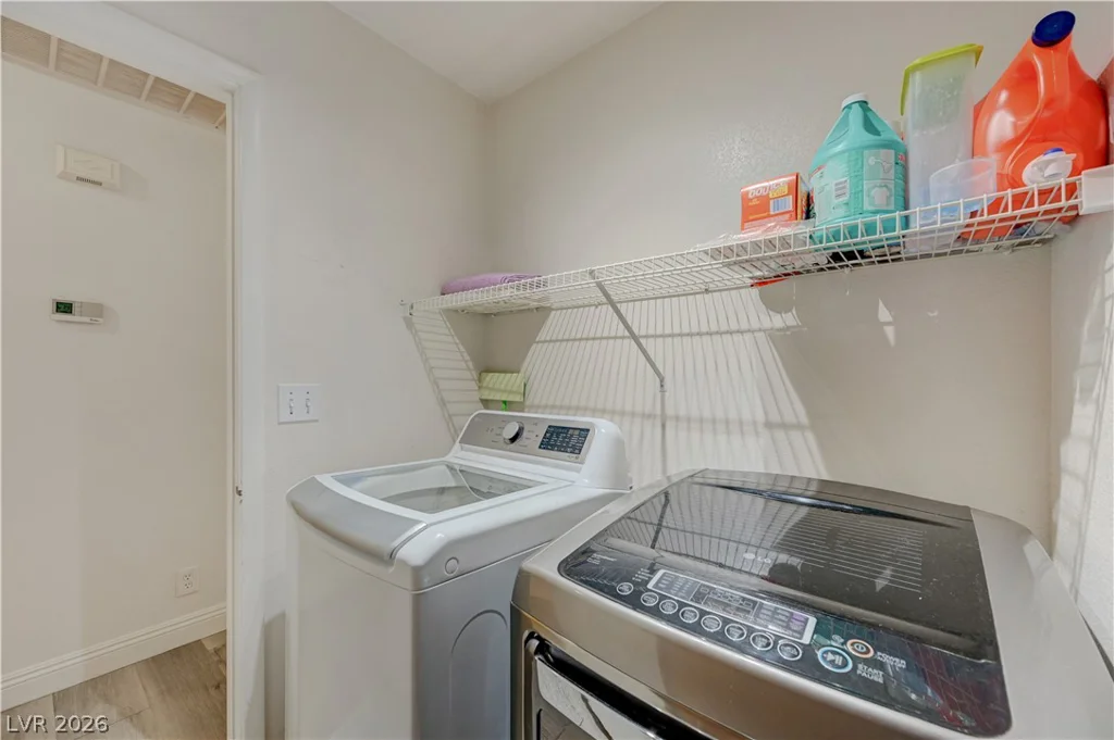 1818 Running Fawn, North Las Vegas, NV 89031