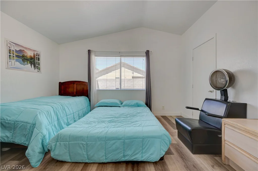 1818 Running Fawn, North Las Vegas, NV 89031