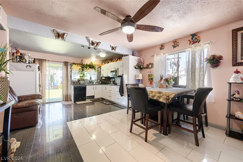 4385 Sunnyview, Las Vegas, NV 89147