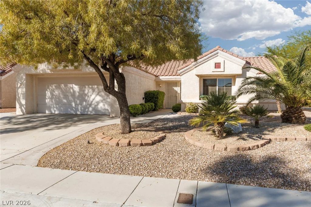 2409 Desert Sands, Las Vegas, NV 89134