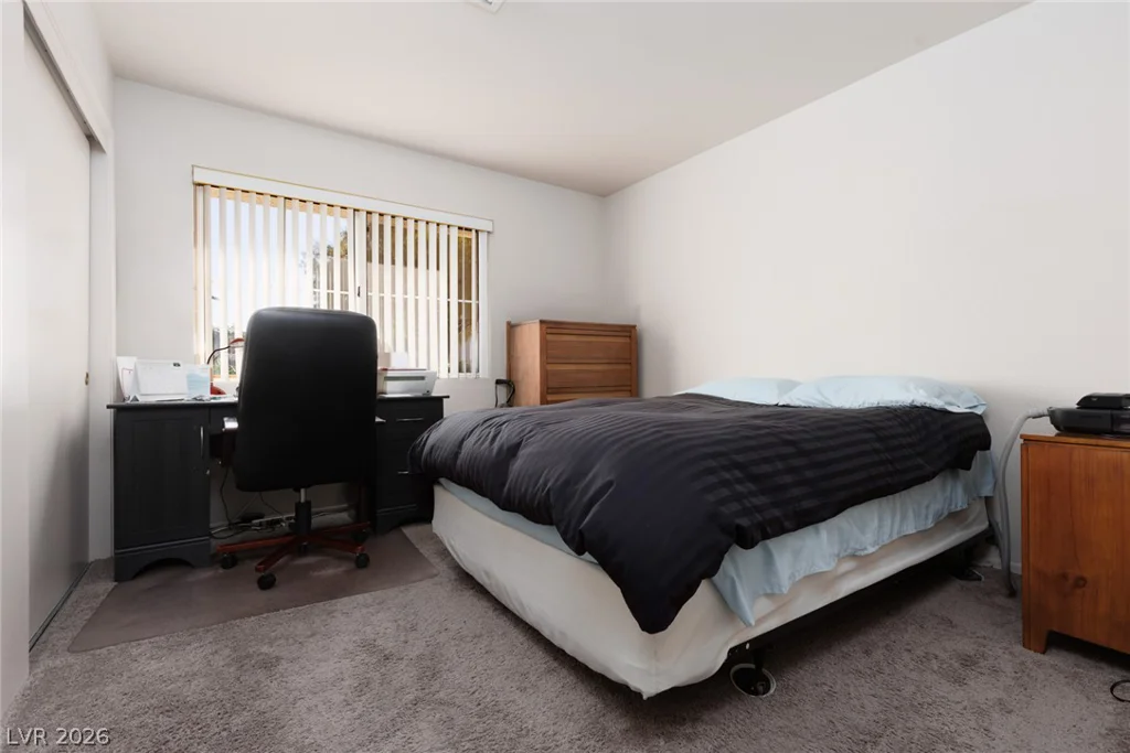 2409 Desert Sands, Las Vegas, NV 89134