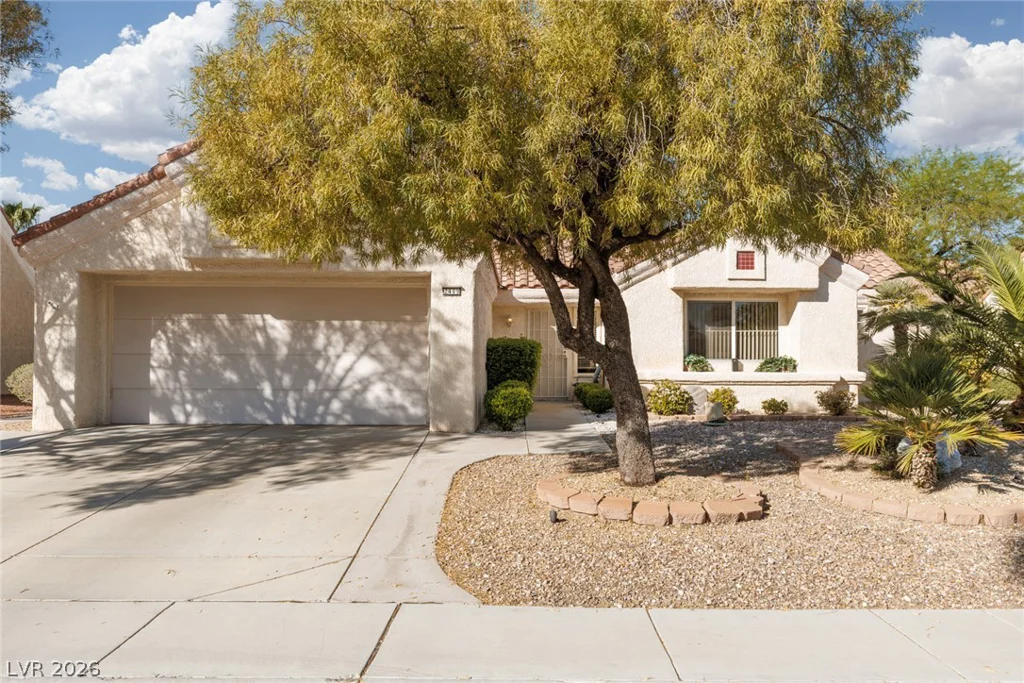 2409 Desert Sands, Las Vegas, NV 89134