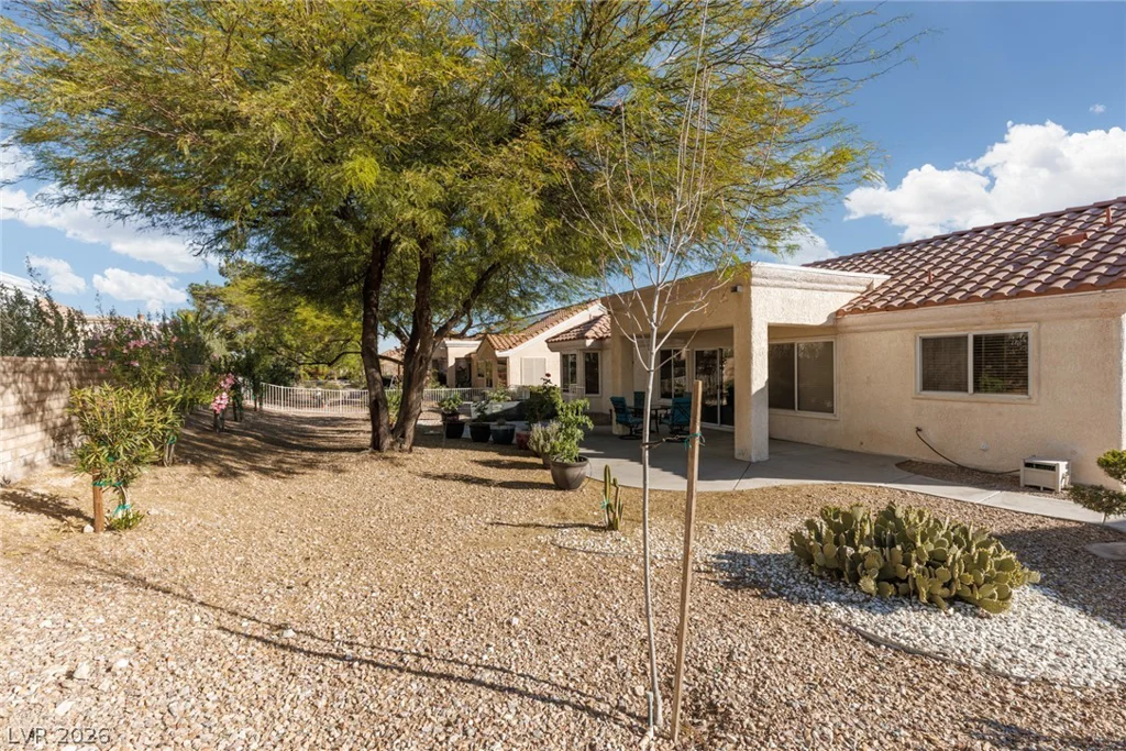 2409 Desert Sands, Las Vegas, NV 89134