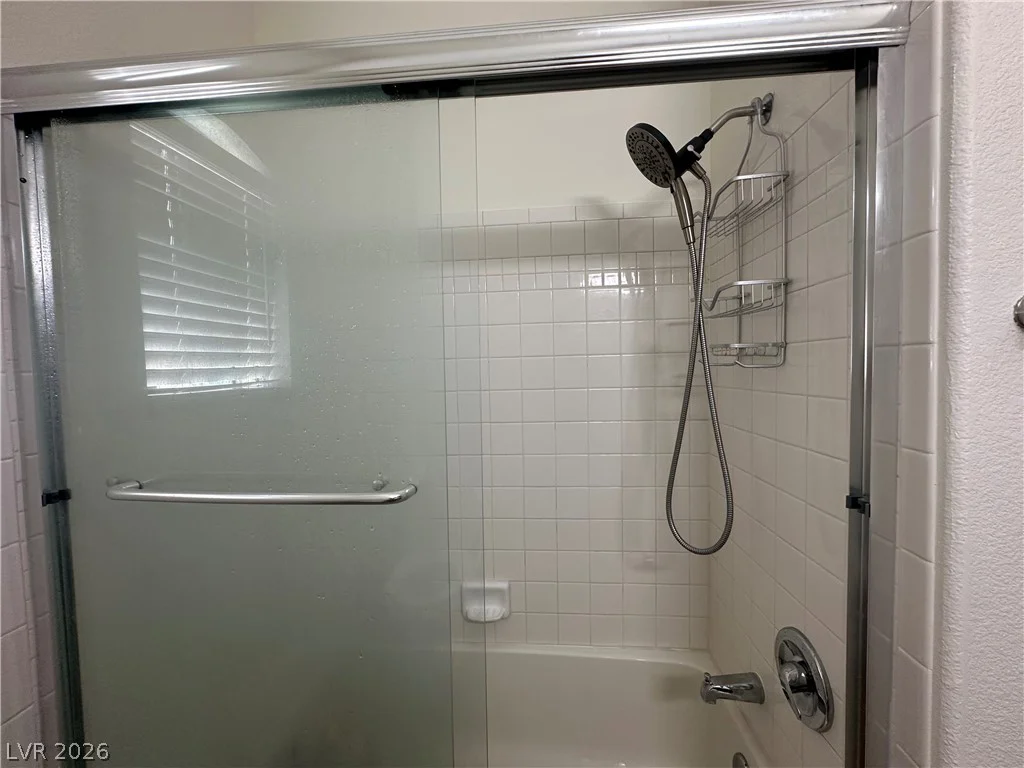 5415 Harmon, Las Vegas, NV 89103
