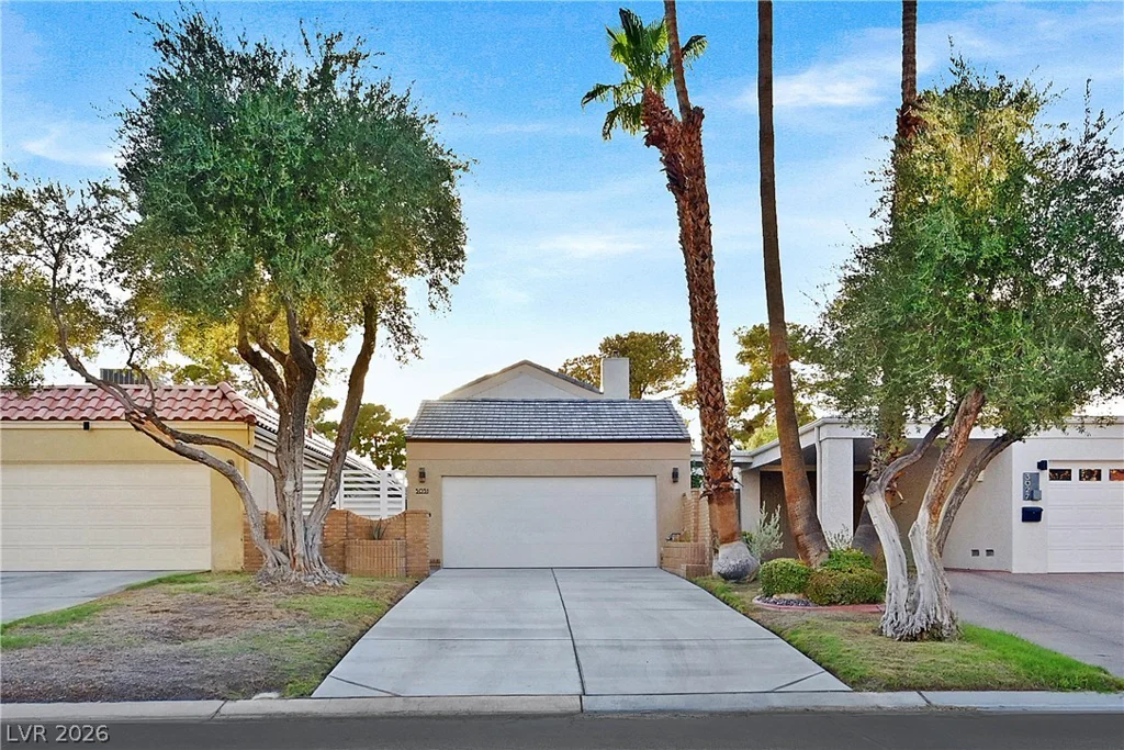 3031 Bel Air, Las Vegas, NV 89109