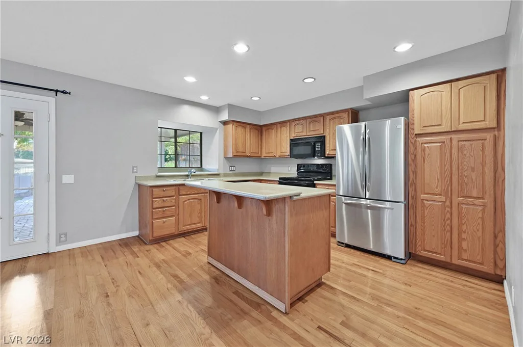 3031 Bel Air, Las Vegas, NV 89109
