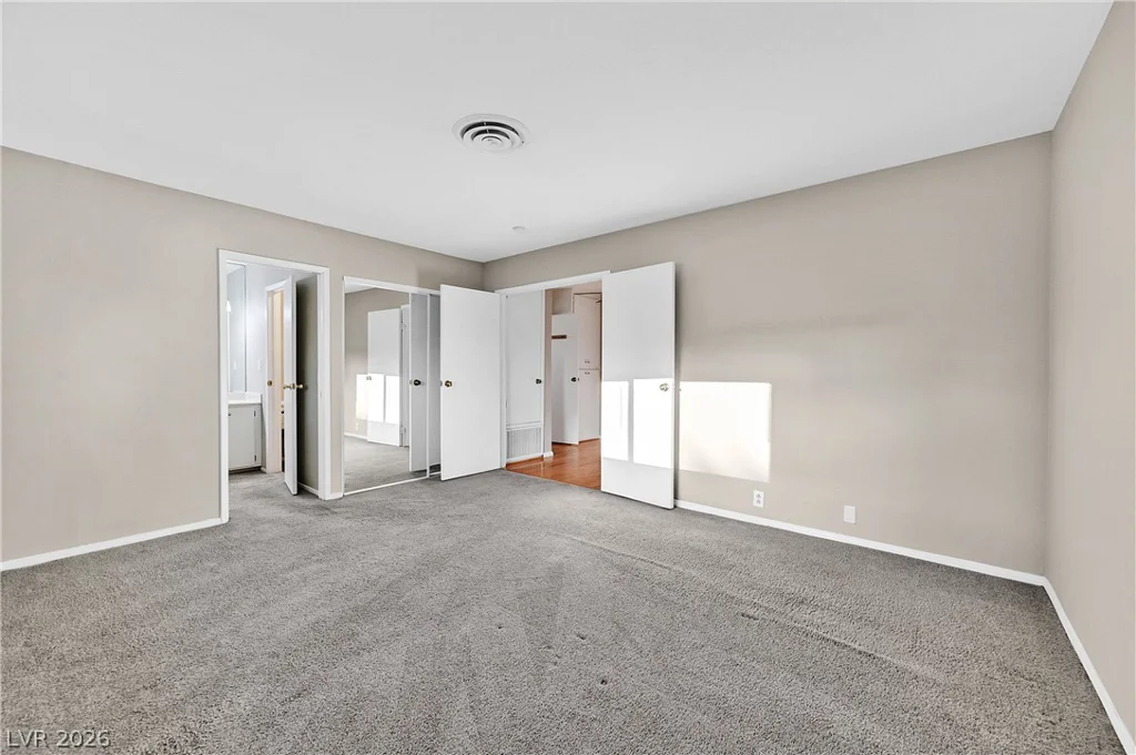 3031 Bel Air, Las Vegas, NV 89109