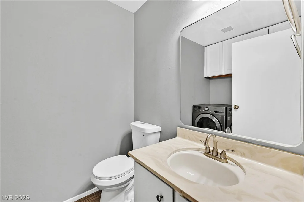 3031 Bel Air, Las Vegas, NV 89109