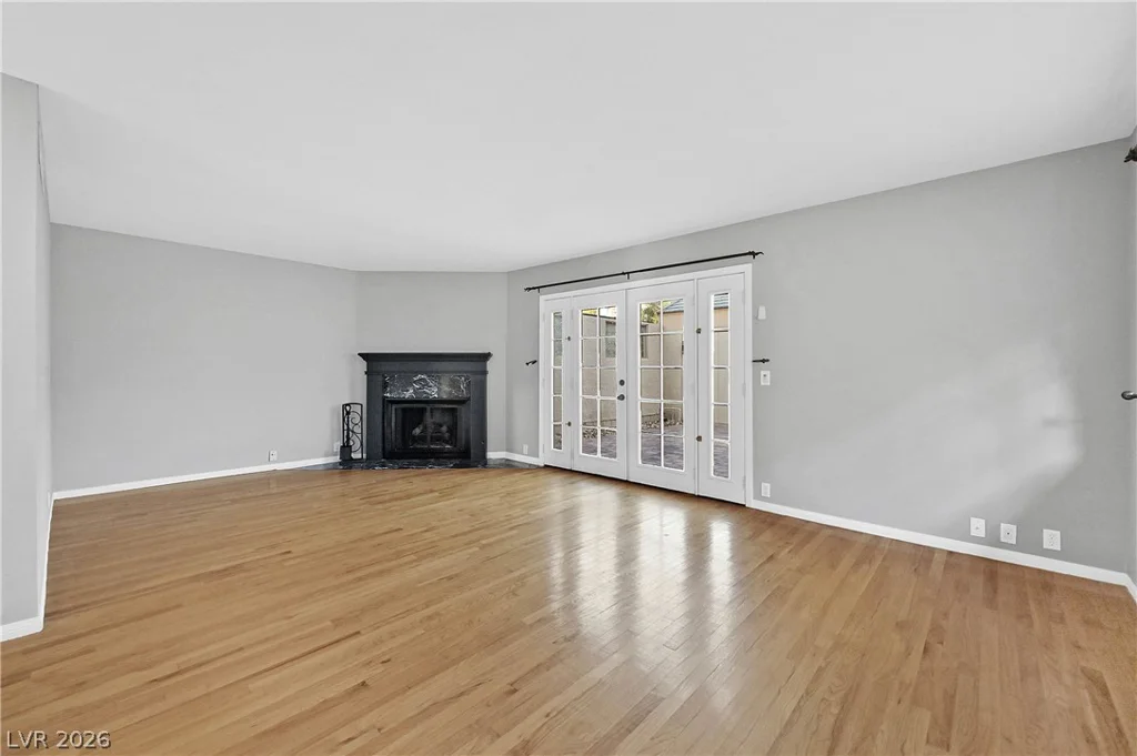 3031 Bel Air, Las Vegas, NV 89109